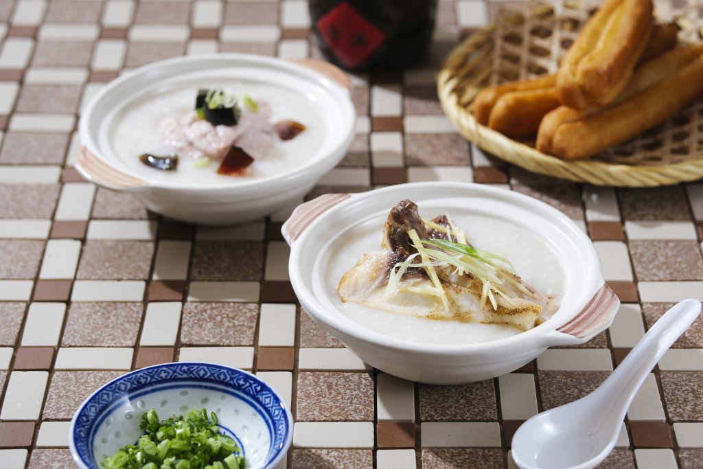 港島香格里拉 cafe TOO 自助餐與多間本地知名食府合作，呈獻一系列經典香港滋味的自助餐盛宴。